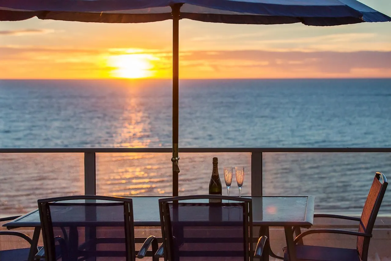 Adelaide Luxury Beach House Tatil Evi